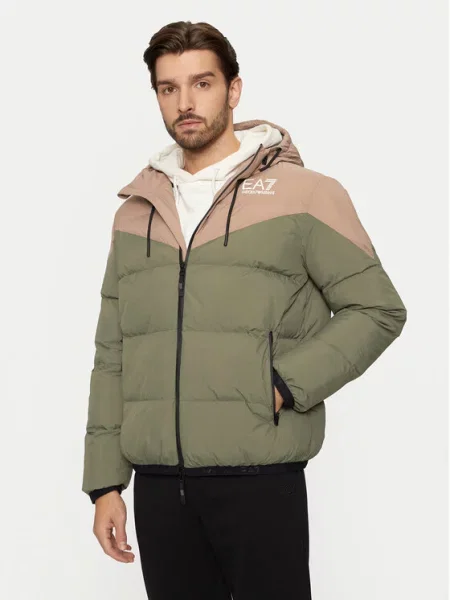 Emporio Armani Зимова куртка PNDOZ зелений