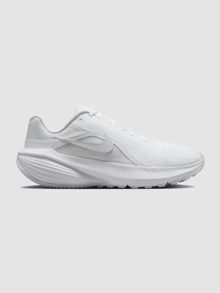 Повседневные кроссовки Nike белые