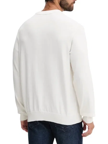 Jopa Calvin Klein bela