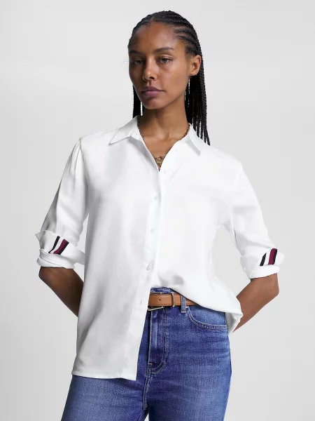 Dolgo srajca Tommy Hilfiger z dolgimi rokavi bela