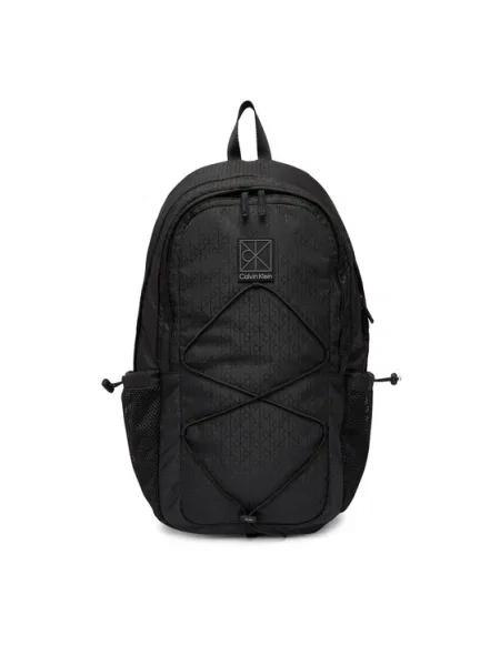 Hátizsák Calvin Klein Utility Emblem Bungee Backpack fekete