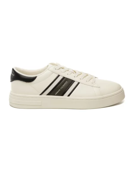 Sneakersy Armani Exchange białe