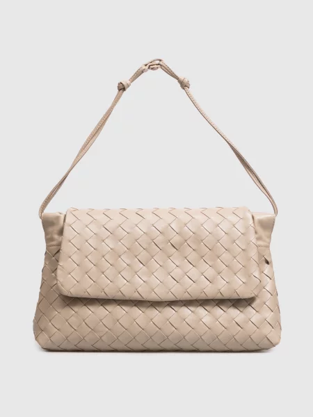 Кожаная сумка Bottega Veneta бежевая