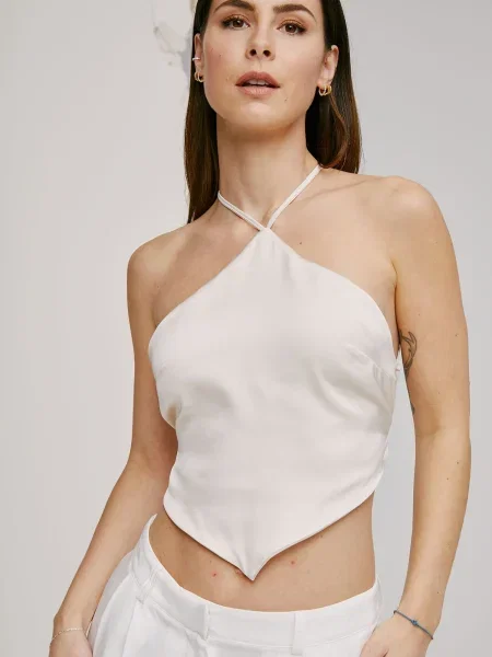 A LOT LESS Top Lea murdar alb