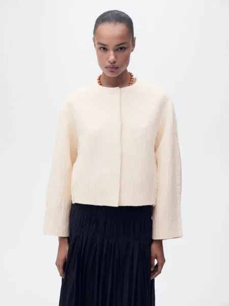 Жакет MANGO молочний