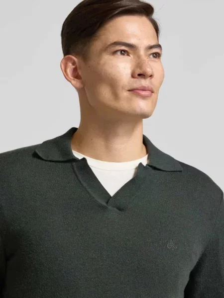 Sweter z dzianiny o kroju regular fit z mieszanki bawełny i żywej wełny Marc O'polo zielony