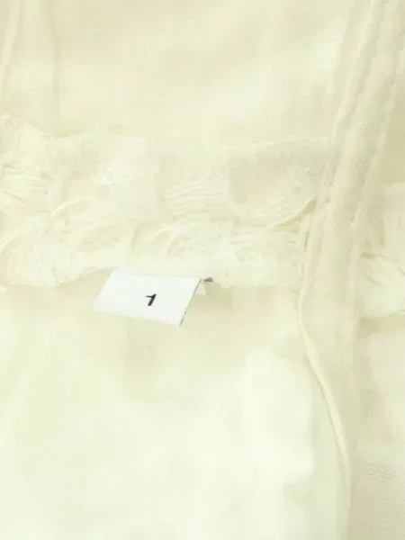 Rochie Sandro din dantelă de costum alb