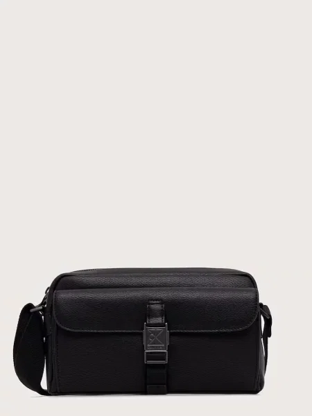 Geantă crossover Calvin Klein Emblem Hw Camera Bag negru