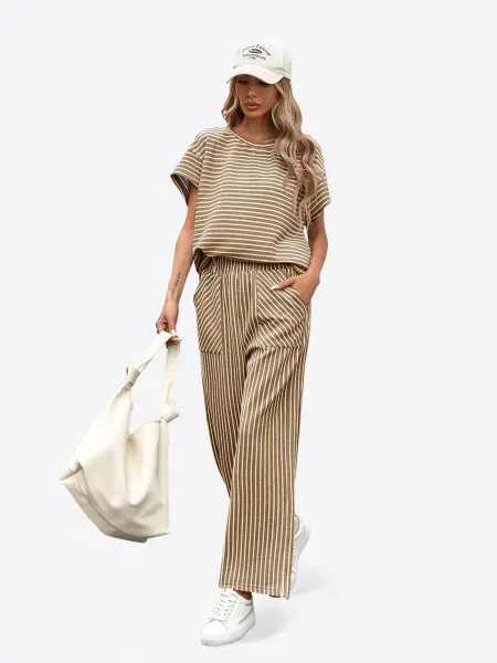 Imily Bela Costum cu pantaloni maro deschis alb