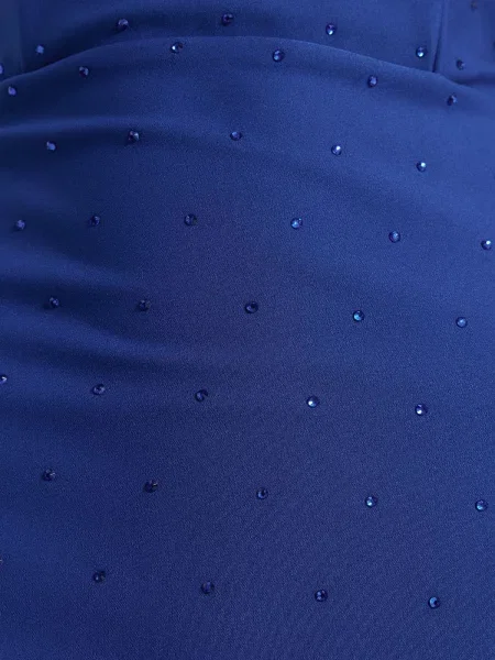 Rochie de seară Trendyol cu strasuri albastru