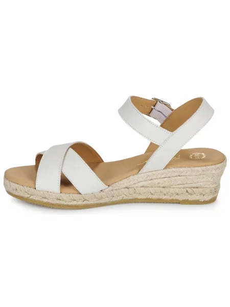 Pantofi Betty London alb