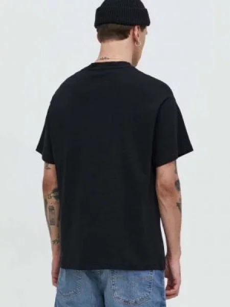 Solid tricou din barbati neted negru