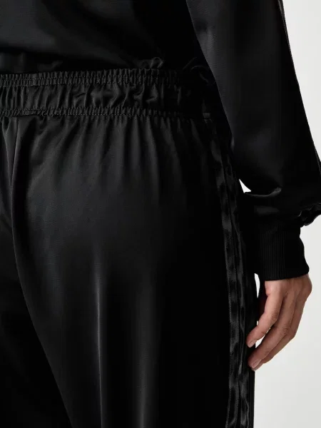 Adidas трикотажний комплект Essentials