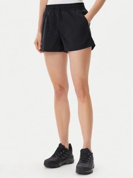 Columbia Спортни шорти BlueVista Hill™ черен