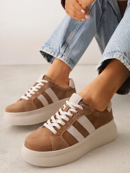 Sneakers Teskara Teslara maro
