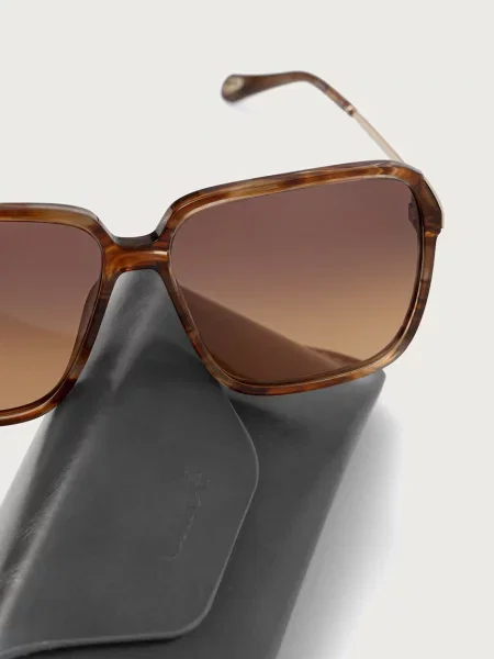 Солнцезащитные очки Chloé