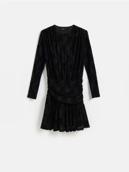 Reserved Rochie structurată cu model negru