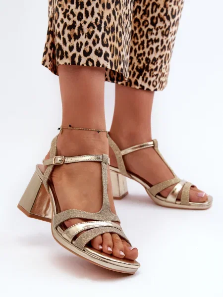 Sandale Kesi din piele cu toc înalt auriu