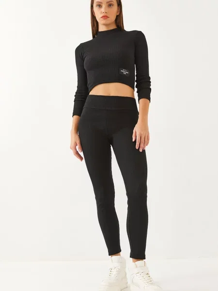 Bianco Lucci Costum cu pantaloni negru