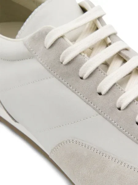 Sneakerși Common Projects din piele de căprioară
