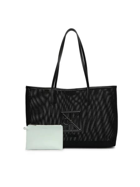 Calvin Klein Torbica Emblem Mesh Tote crna