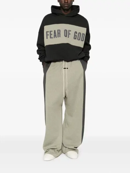 Hoodie Fear Of God Essentials με σχέδιο μαύρο