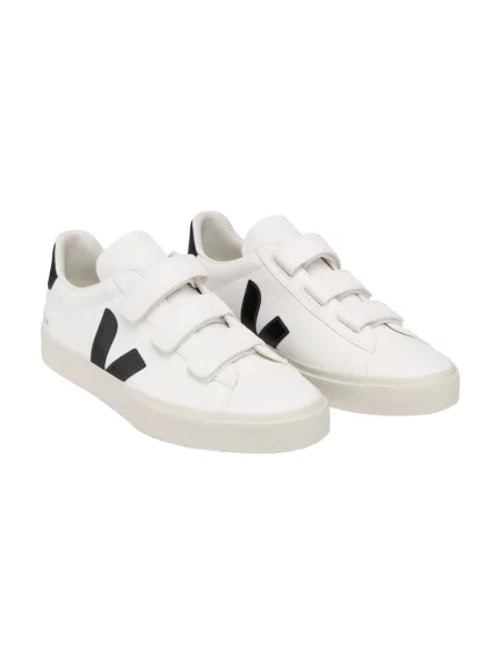 Sneakersy Veja skórzane białe