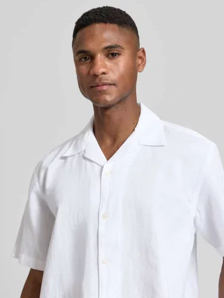 Koszula casual o kroju relaxed fit z mieszanki lnu i bawełny model RLXCLAY' Selected Homme biała