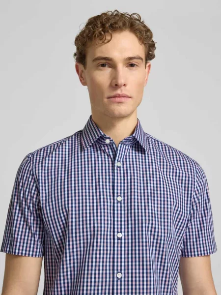 Koszula biznesowa o kroju slim fit z bawełny z kołnierzykiem typu kent Jake*s granatowa