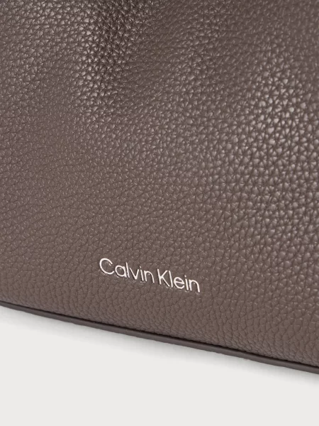 Kabelka Calvin Klein Tmavo hnedá