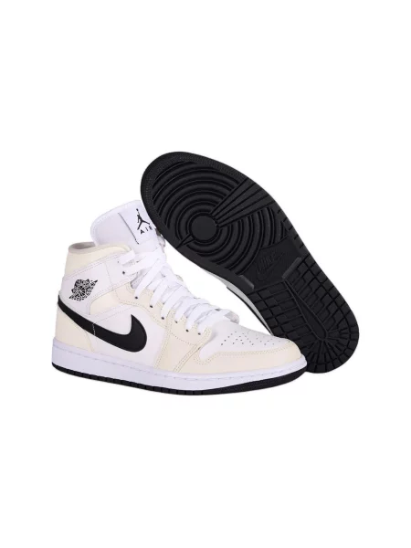 Pantofi Nike retro bej