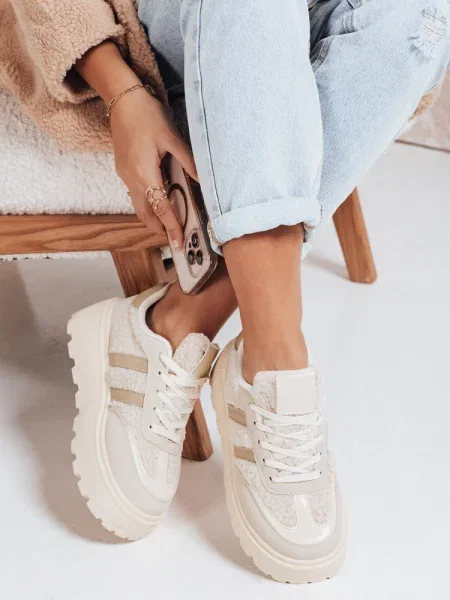 Teniși Dstreet cu toc jos bej