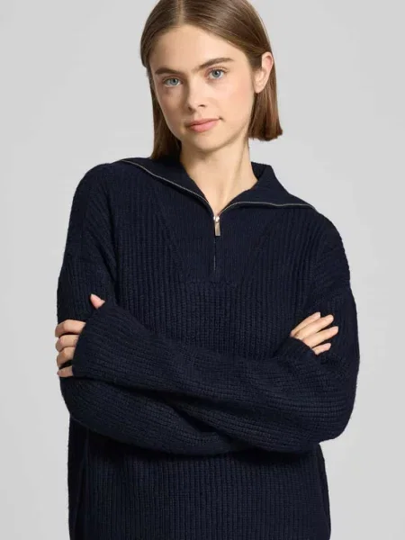Sweter z dzianiny z zamkiem błyskawicznym model ‘Kylie’ Leger By Lena Gercke granatowy