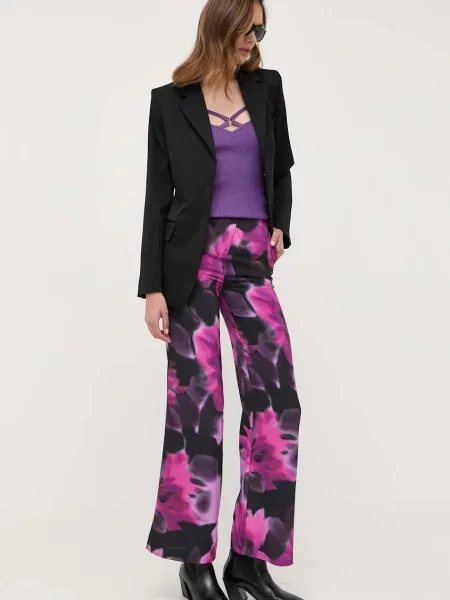 Morgan Pantaloni din roz