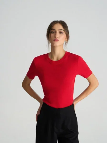Футболка DIVERSE Nadianka Iv бавовна/віскоза червоний