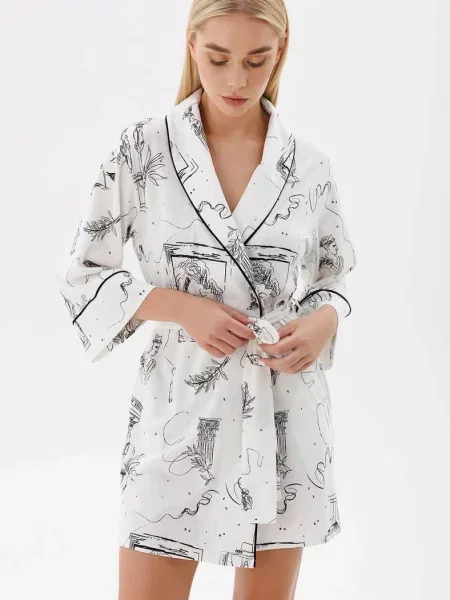 Женский короткий халат