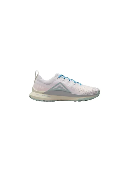 Pantofi Nike violet