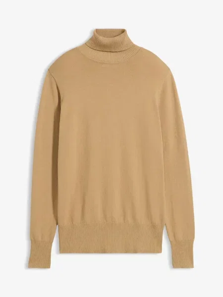 Sweter z golfem z cienkiej dzianiny beżowy