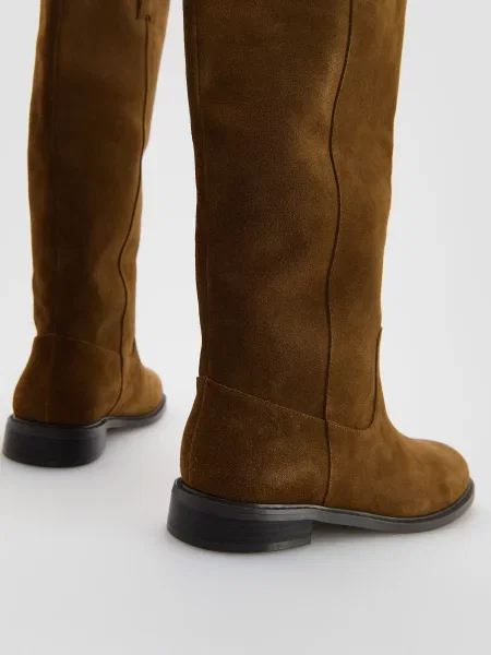 Замшевые ботфорты Reserved бежевые