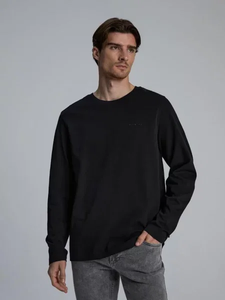 Лонгслив Diverse черный