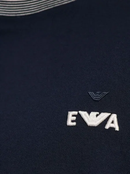С яка тениска Emporio Armani с автограф синьо