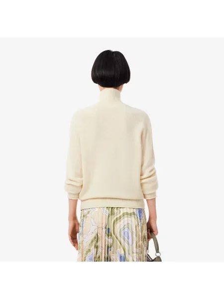 Lacoste Sweter Z Wełny Zgrzebnej Z Wysokim Kołnierzem Ecru biały