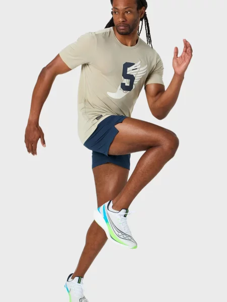 Футболка Saucony бежева