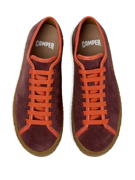 Sneakerși Camper cu șireturi din piele de căprioară roșu
