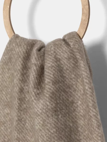 Szalik Calvin Klein beżowa