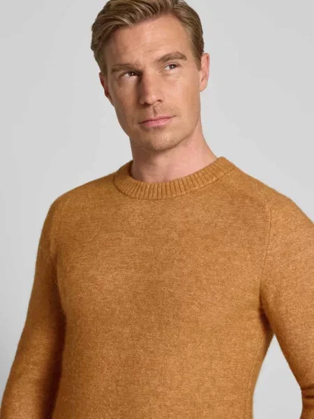 Sweter o kroju regular fit z dzianiny z mieszanki wełny z alpaki i wełny model ‘RAI’ Selected Homme