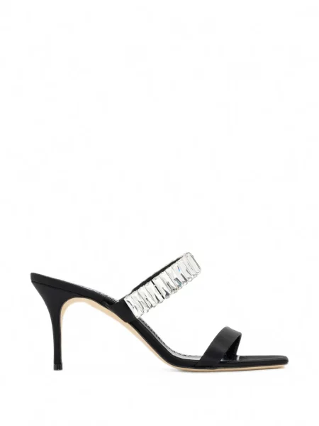 Sandale Manolo Blahnik din satin negru