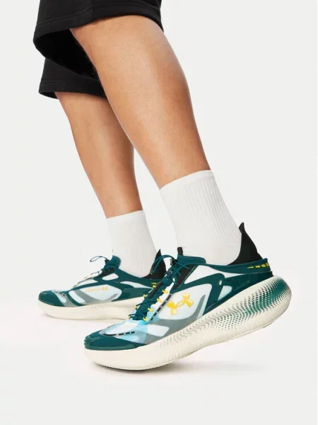 Under Armour Снікерcи UA Echo Кольоровий зелені