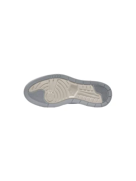 Pantofi Nike gri