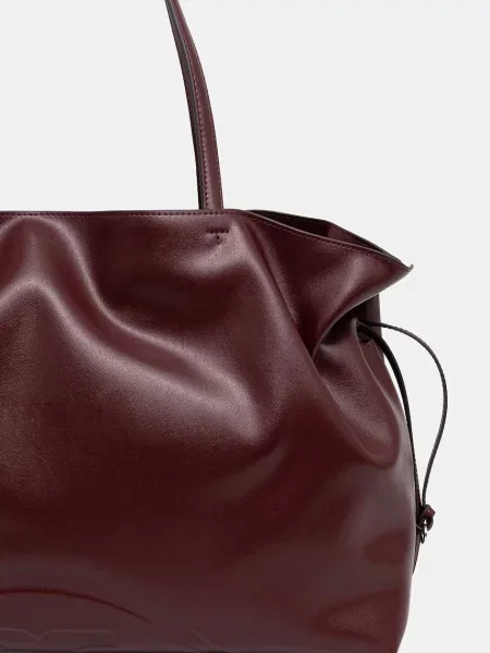 Кожаная сумка шоппер Tory Burch